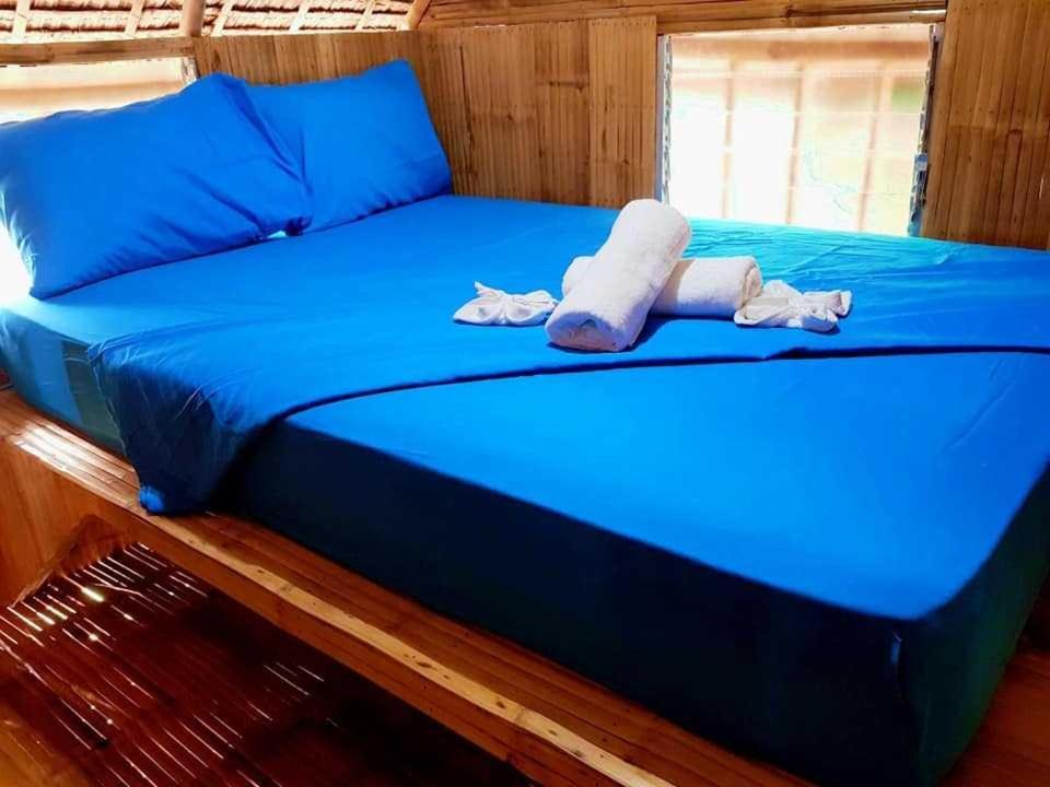 Nirvana Bamboo Houses & Dive Resort Moalboal Extérieur photo